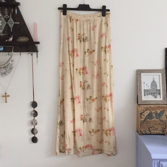 Feather Rose Maxi Skirt - Picture 2 of 6